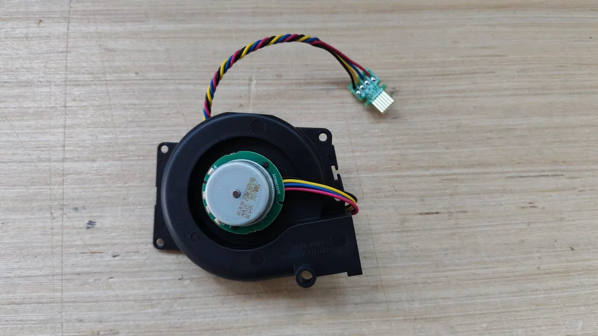 4813697 Motore di Aspirazione compatibile con iRobot per Roomba serie 'e', 'i' e 'j'