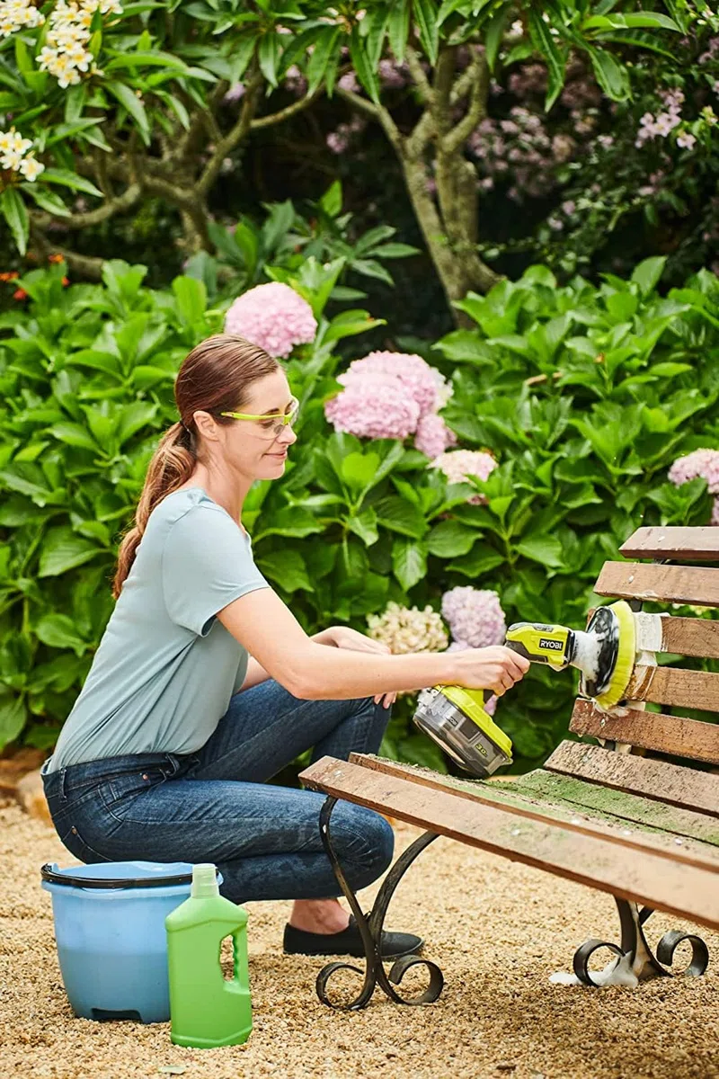 Ryobi Spazzola Rotante a Batteria 18V ONE+, Diametro 15 cm, Rotazione 210 rpm, IPX7, per Pulizia Terrazzi, Auto, Mobili da Giardino, Senza Batteria, R18CPS-0